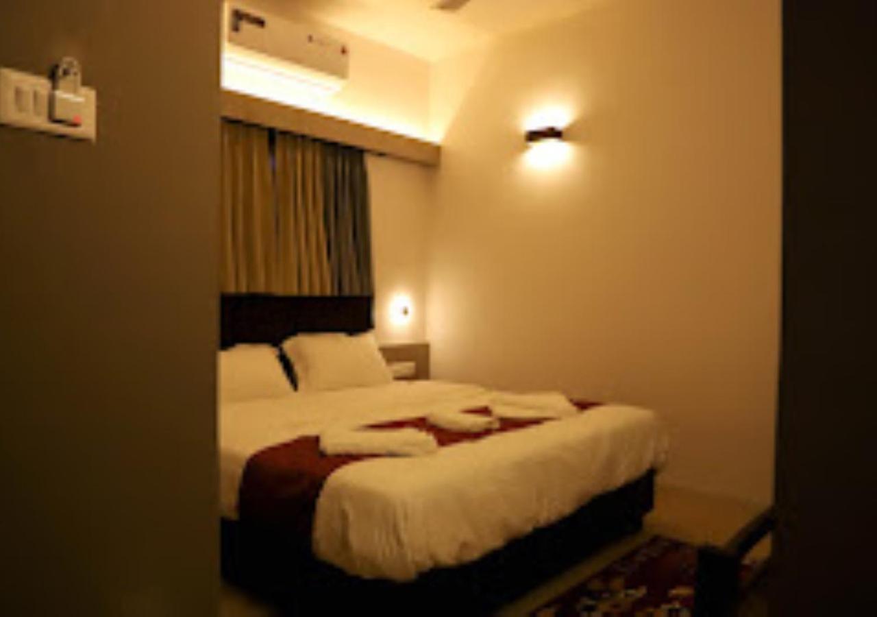 Lotus Lodge Kalmath Kankavali Exterior foto